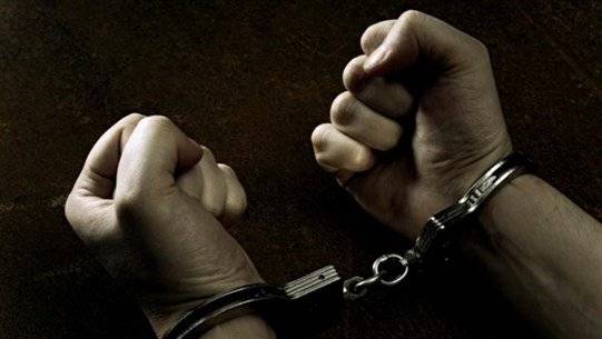 توقيف اثنين من المتورطين بسرقة منزل في المنصف
