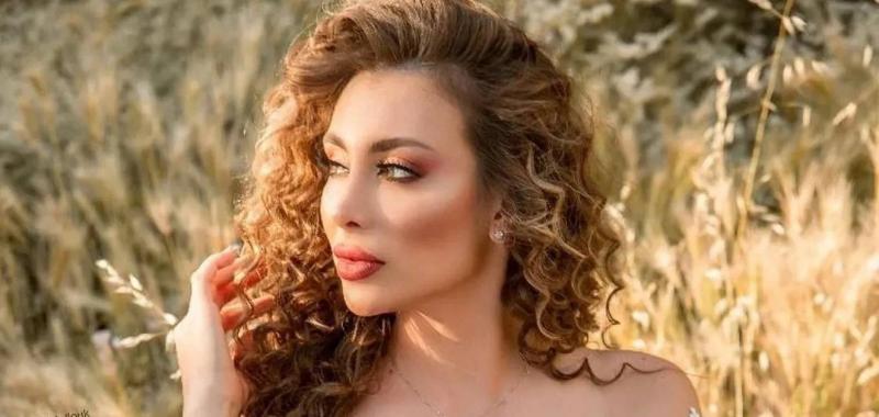 وفاة الفنانة السورية الشابة إنجي مراد