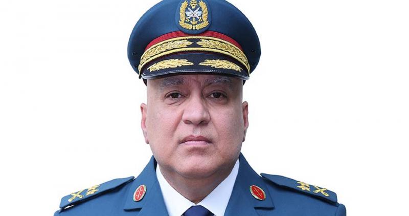 قائد الجيش بالنيابة عاد نائب قائد اليونيفيل وأحد ضباطها