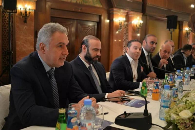 استهدفتهما عقوبات الغرب ولجنة الشرع.. من هما فوز وحمشو؟