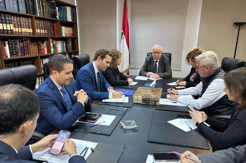 وزير العدل يستقبل مجموعة نواب من البرلمان الأوروبي