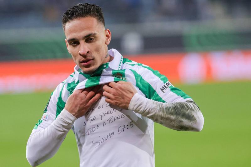 وفاة أليكسي بوغاييف مدافع منتخب روسيا السابق في حرب أوكرانيا