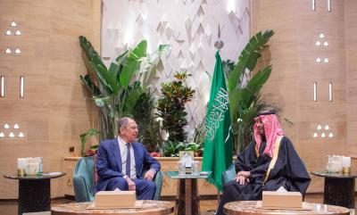 ولي العهد السعودي يلتقي وزير الخارجية الروسي