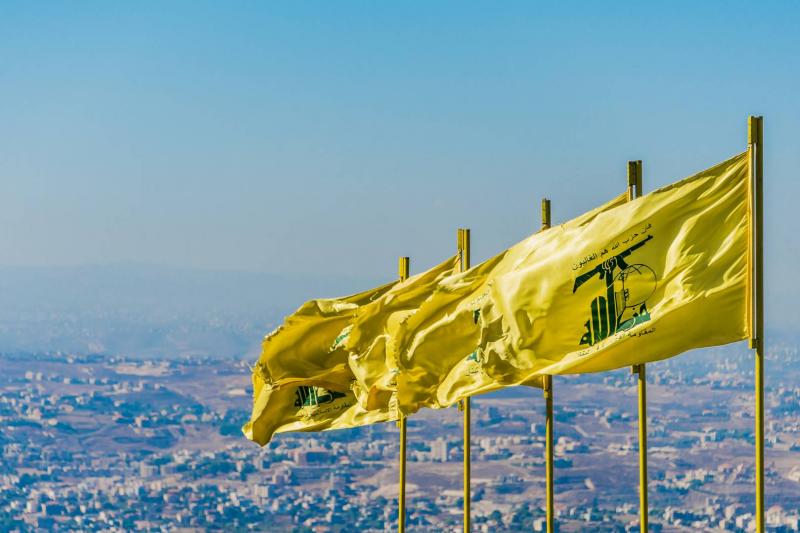 الاعتداء على نصب رئيس الجمهورية... أول تعليق من حزب الله