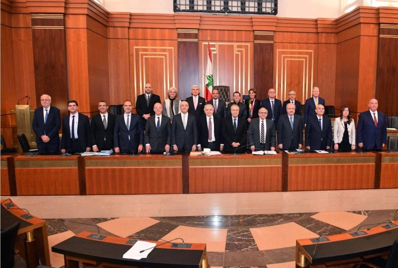 انطلاقة مدروسة للحكومة الأسبوع المقبل بعد ثقة 95 نائباً