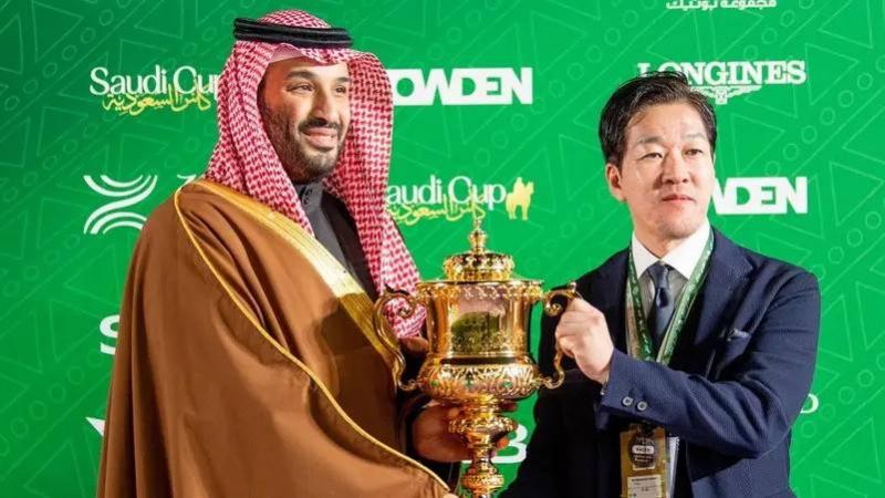 الأمير محمد بن سلمان يتوج مالك 