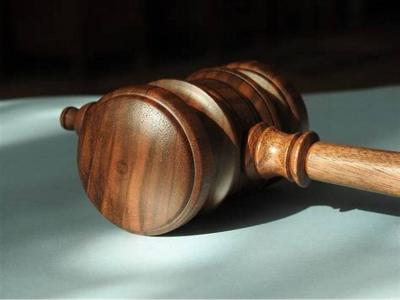 قاض أميركي يوقف قرار ترامب تعليق برنامج إعادة توطين اللاجئين
