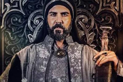 مؤلّف مسلسل 