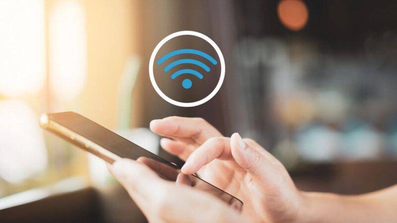 لهذه الأسـباب.. تجنّب الاتصال بالواي فاي في المقاهي والفنادق
