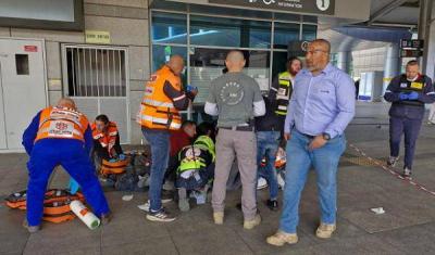 مقتل إسرائيلي وجرح آخرين بعملية طعن في حيفا...والمنفذ درزي  (فيديو)