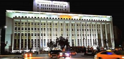 طائرة روسية تحطّ في دمشق محمّلة بالأموال السورية ‏
