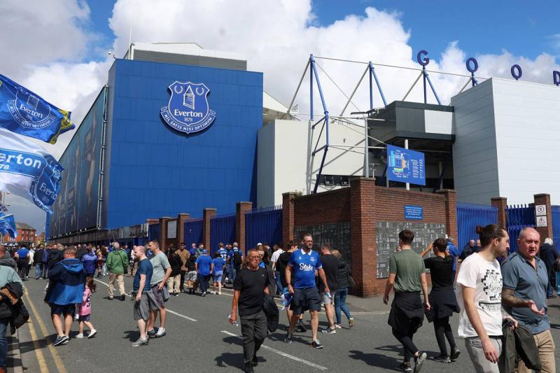 إيفرتون يتوصل إلى اتفاق تمويل بشأن ملعبه