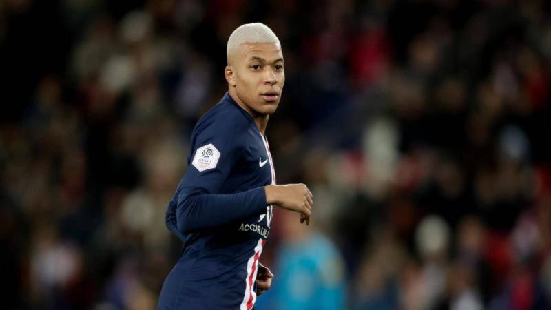ثنائية مبابي تقود ريال مدريد للفوز على فياريال