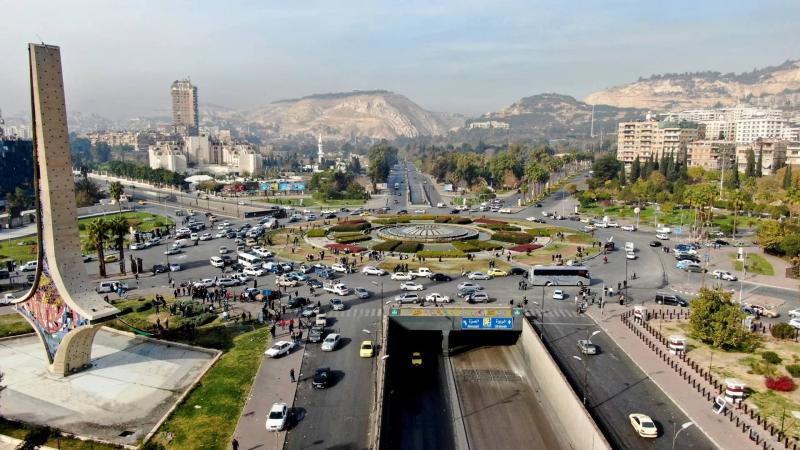 السوريون بين الحاضر والمستقبل