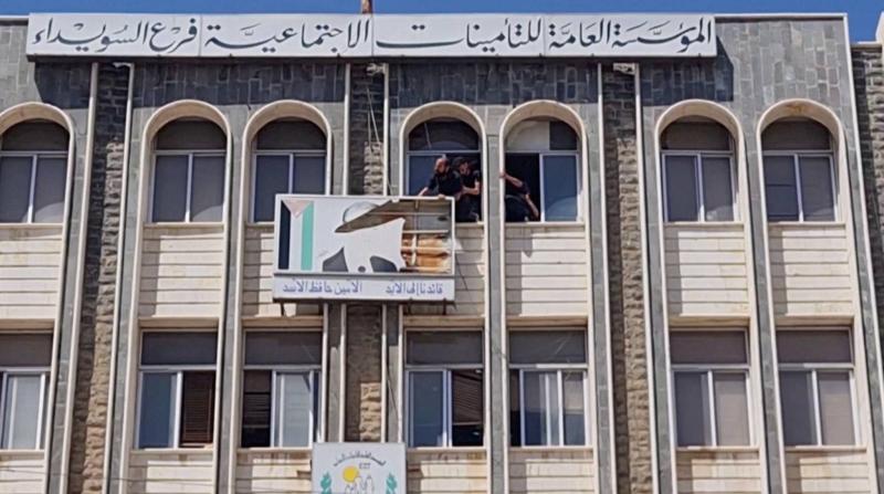 محافظ السويداء يكشف عدد المؤيدين من مشايخ الدروز بالتحالف مع دمشق