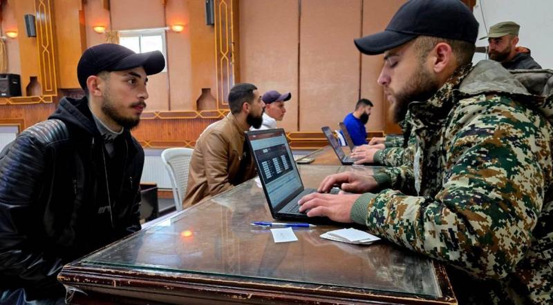 الجيش السوري يفتتح مركز انتساب لصفوفه في السويداء