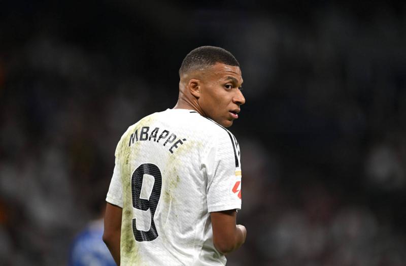 مبابي أساسيا في تشكيل ريال مدريد أمام أتلتيكو