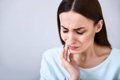 تطوير عقاقير طبيعية لعلاج أمراض اللثة