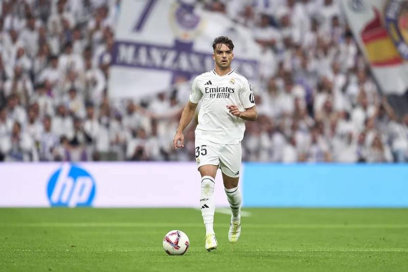 ريال مدريد يجهز مكافأة لأسينسيو