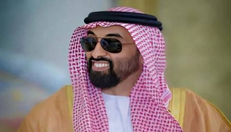 طحنون بن زايد: الذكاء الاصطناعي يشهد تطوراً يعيد تشكيل مستقبل التكنولوجيا