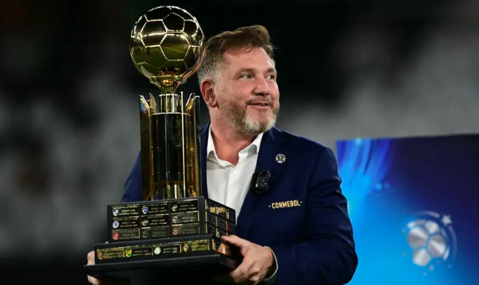 رئيس كونميبول يعتذر عن تشبيه الأندية البرازيلية بـ 