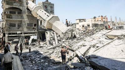 القصف الاسرائيلي يدمّر 81 مسجداً في رفح
