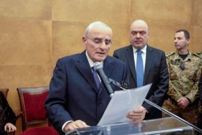 وزير الدفاع: الجيش يُحقق في ملابسات اطلاق الصواريخ