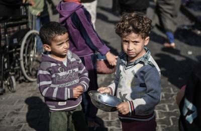 المجاعة والدمار يحاصران أكثر من 2.4 مليون فلسطيني في غزة