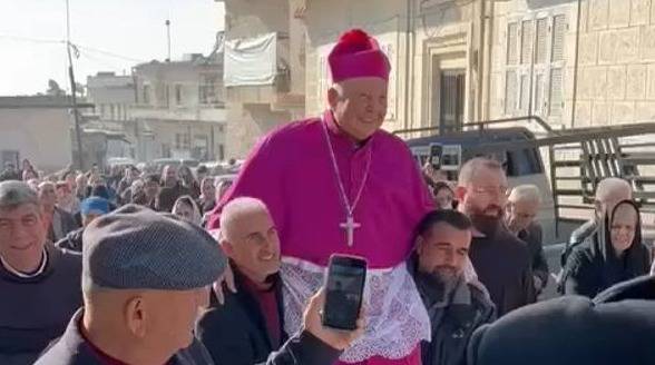 لأول مرة منذ 12 عاماً.. مسيحيو ريف جسر الشغور يعودون إلى منازلهم