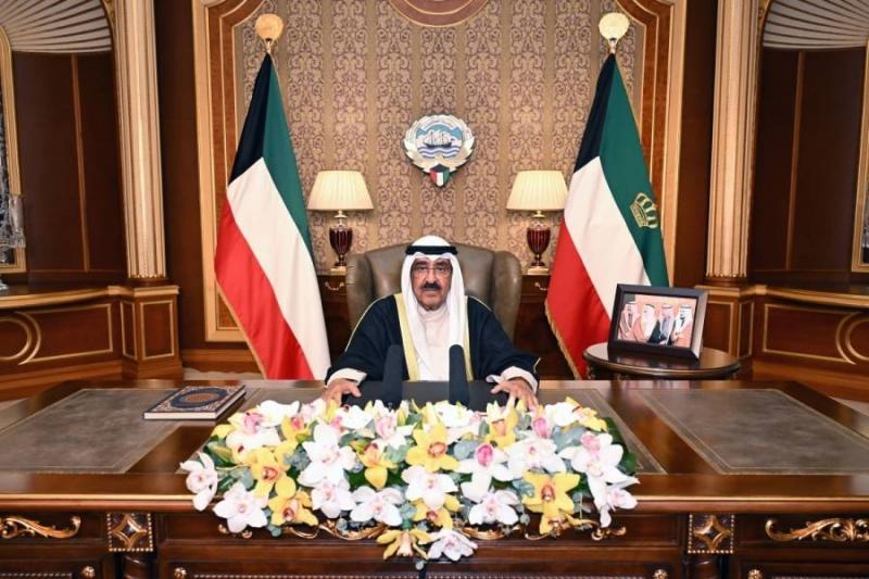أمير الكويت: دعاة فتنة يحاولون شق وحدة الصف من خلال ملف الجنسية