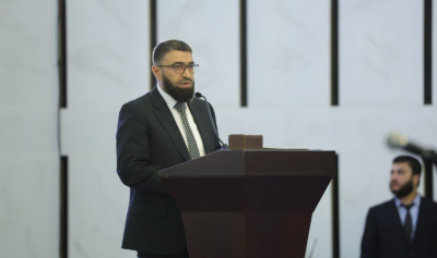 فيديو أثار الجدل بشأنه... من هو وزير العدل السوري مظهر الويس؟