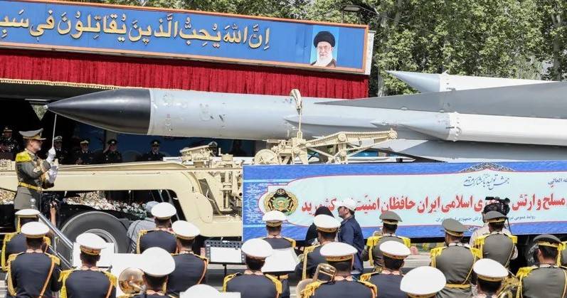 إيران تهدد 