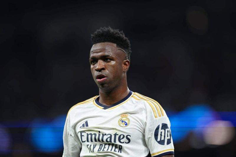 ريال مدريد يتخذ قرارا مفاجئا تجاه فينيسيوس!