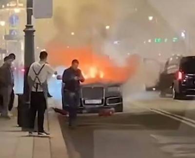 انفجار ليموزين من أسطول سيارات بوتين.. هل تعرض لمحاولة اغتيال؟