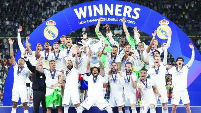 ريال مدريد يخطط للتعاقد مع مدرب ليفربول السابق