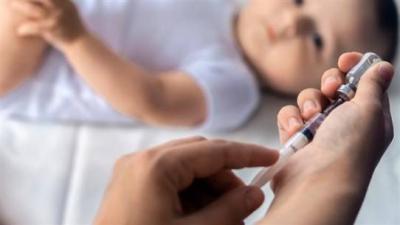 بلبلة اللقاحات... هل أطفالنا فعلاً بخطر؟