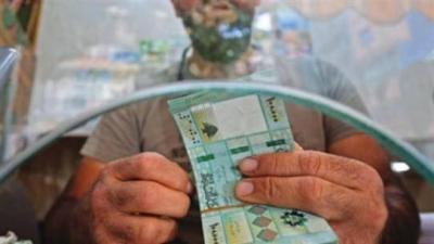 الليرة تهوي مجدداً...