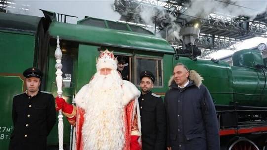 قطار بابا نويل... و