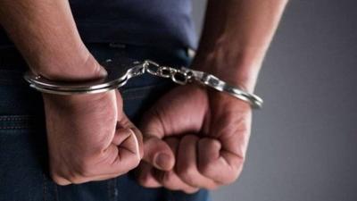 في طرابلس.. إلقاء القبض على مواطن يفرض خوات في محيط مستشفى النيني