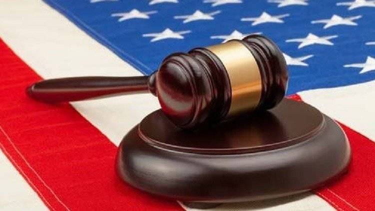 محكمة أميركية تؤيد قراراً لترامب بفصل آلاف الموظفين
