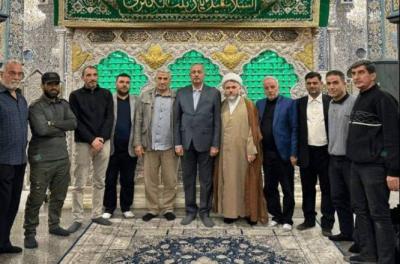 السفير العراقي بدمشق داخل مرقد السيدة زينب