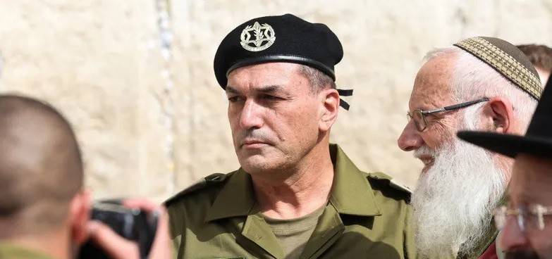 تزامنا مع 