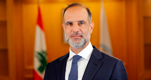 وزير الأشغال يعلن المباشرة بتأسيس الهيئة الناظمة للطيران