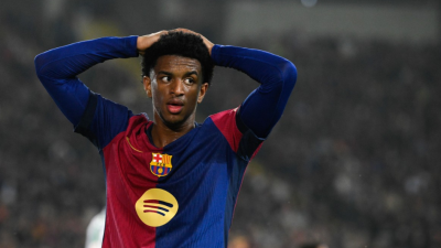 نجم برشلونة مهدد بالغياب عن كلاسيكو نهائي كأس إسبانيا