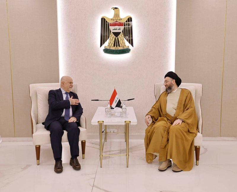 قبلان يواصل زيارته للعراق ويلتقي عمار الحكيم