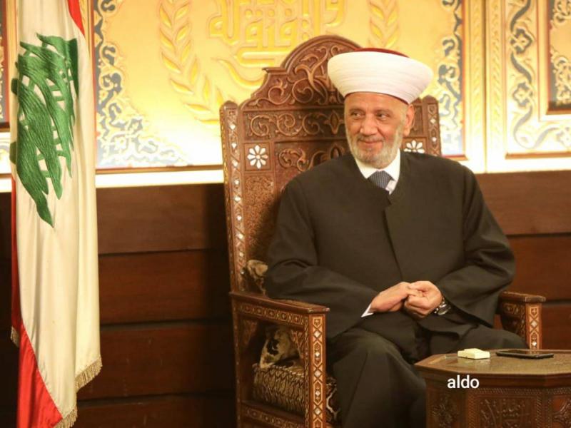حيدر يطلع دريان على عمل لجنة المؤشر بشأن رفع الحد الأدنى للأجور