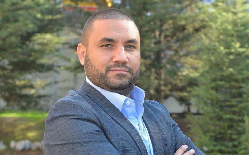 بركات يتقدم بإخبار للنيابة العامة ضد الشيخ علي الخطيب