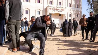معاناة أهالي غزة لا تنتهي.. مرضى الكلى يدفعون ثمناً باهظاً