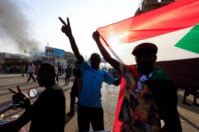 الإمارات والسودان.. علاقات تسمو فوق مكائد «الإخوان»