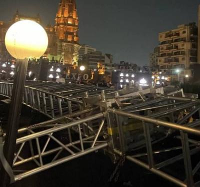 مصر.. انهيار سور يصيب العشرات في حفل تامر حسني